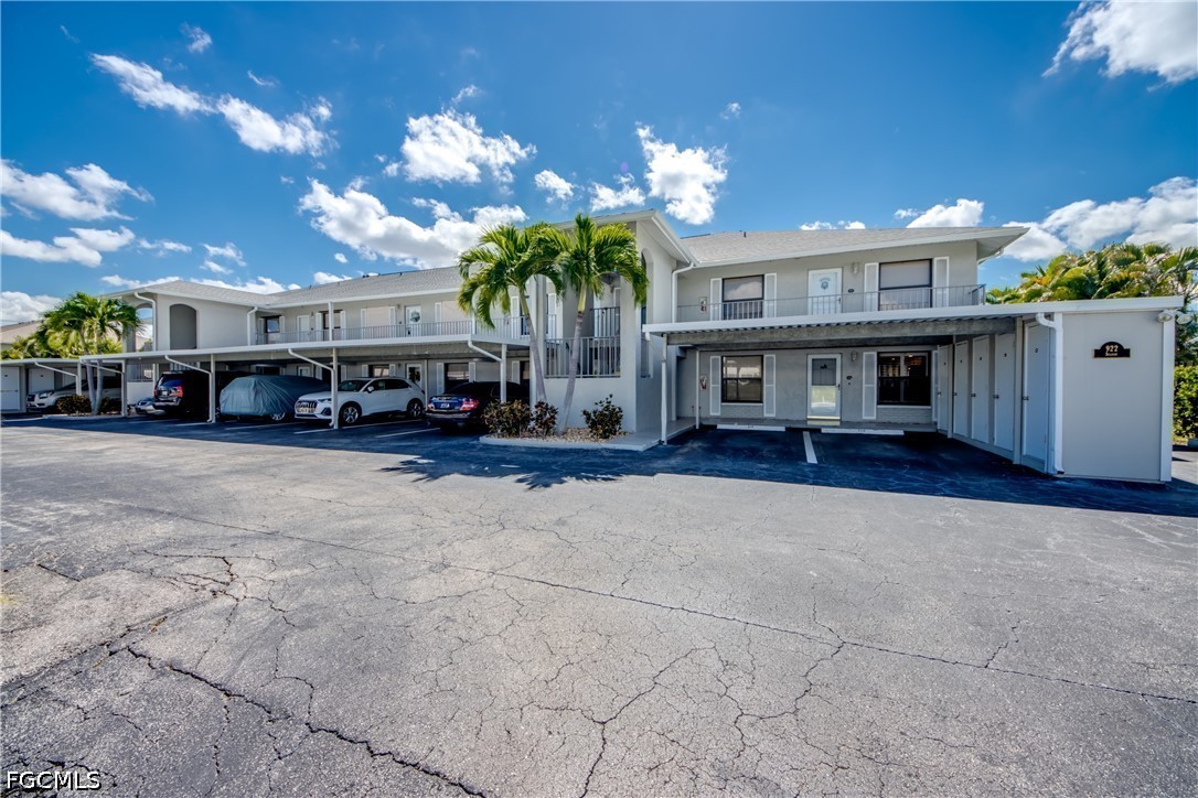 922 SW 48th Ter Unit 115 — photo