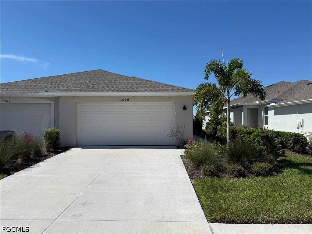 20651 Hazelnut Ct — photo