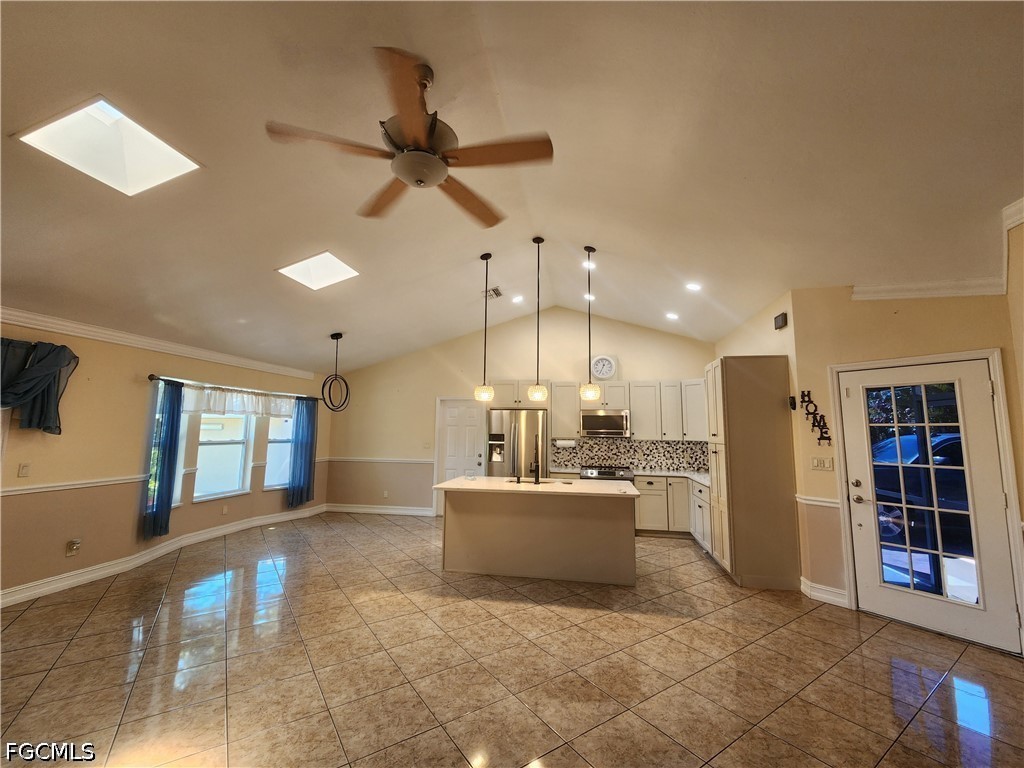 17165 Johnston Dr — photo