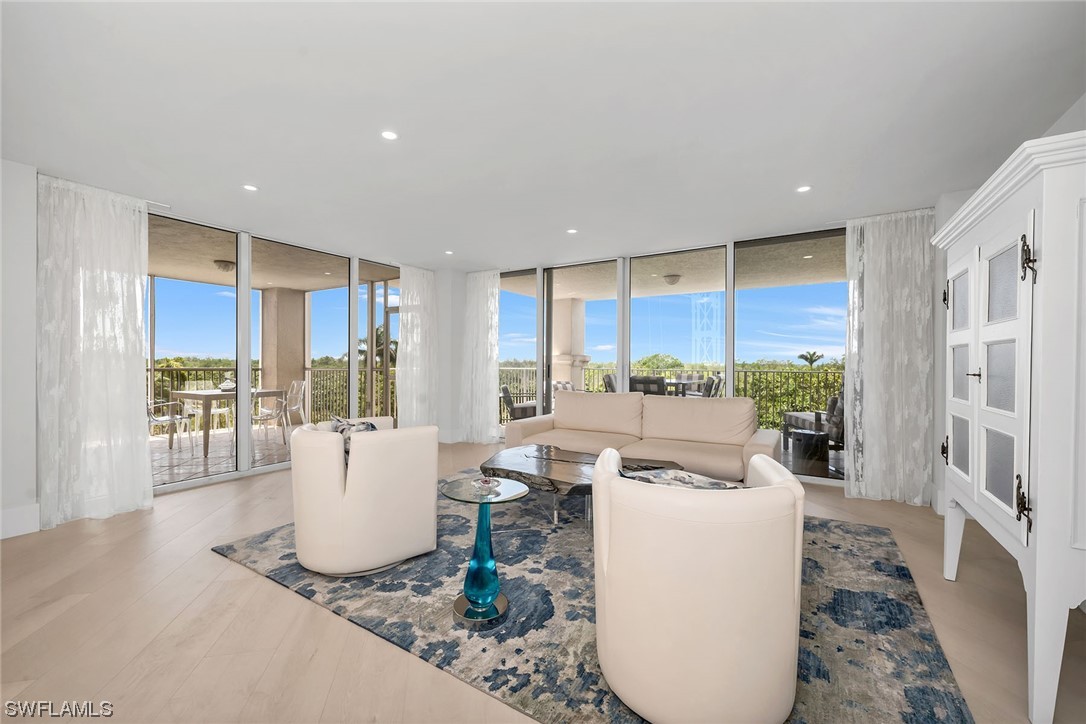 6597 Nicholas Blvd 401 — photo