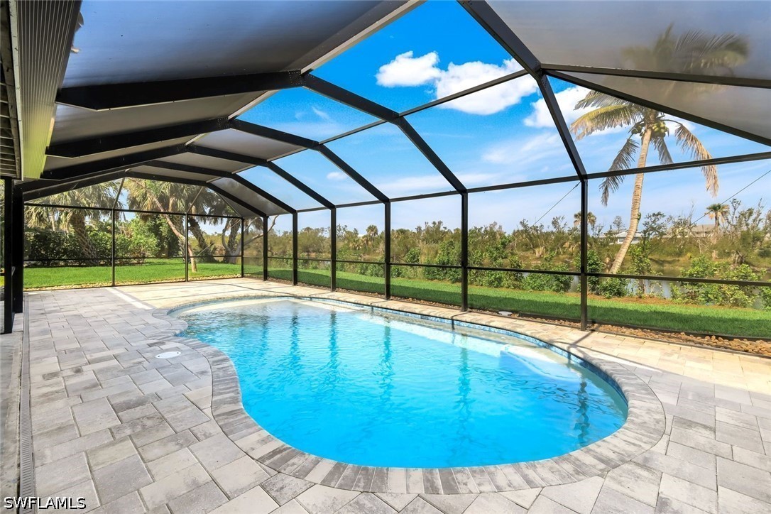 647 Rabbit Road, Sanibel, FL 33957