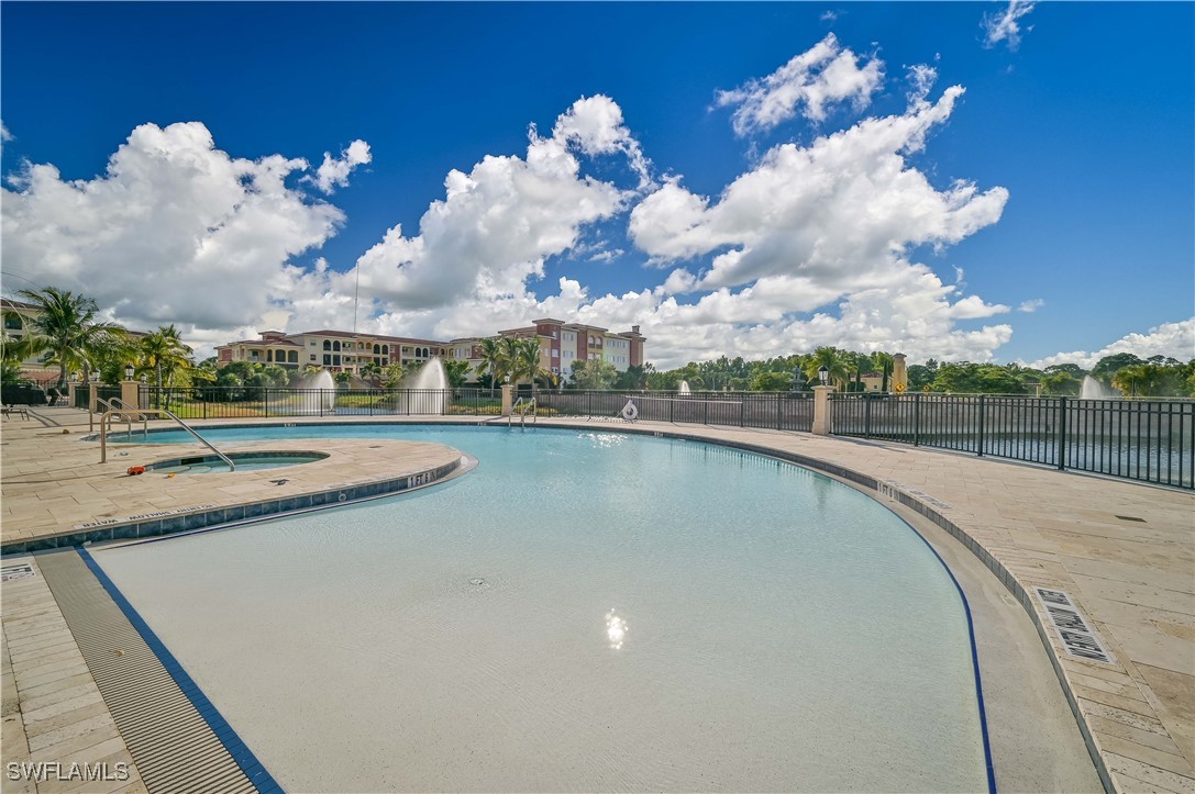 21490 Strada Nuova Cir D306 — photo