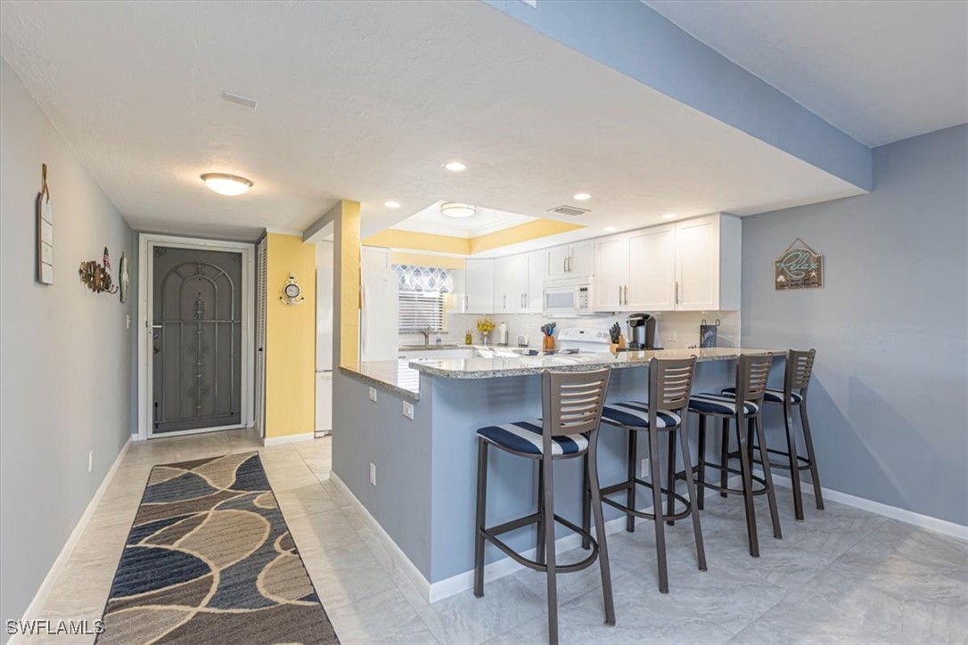 344 Charlemagne Blvd F203 — photo