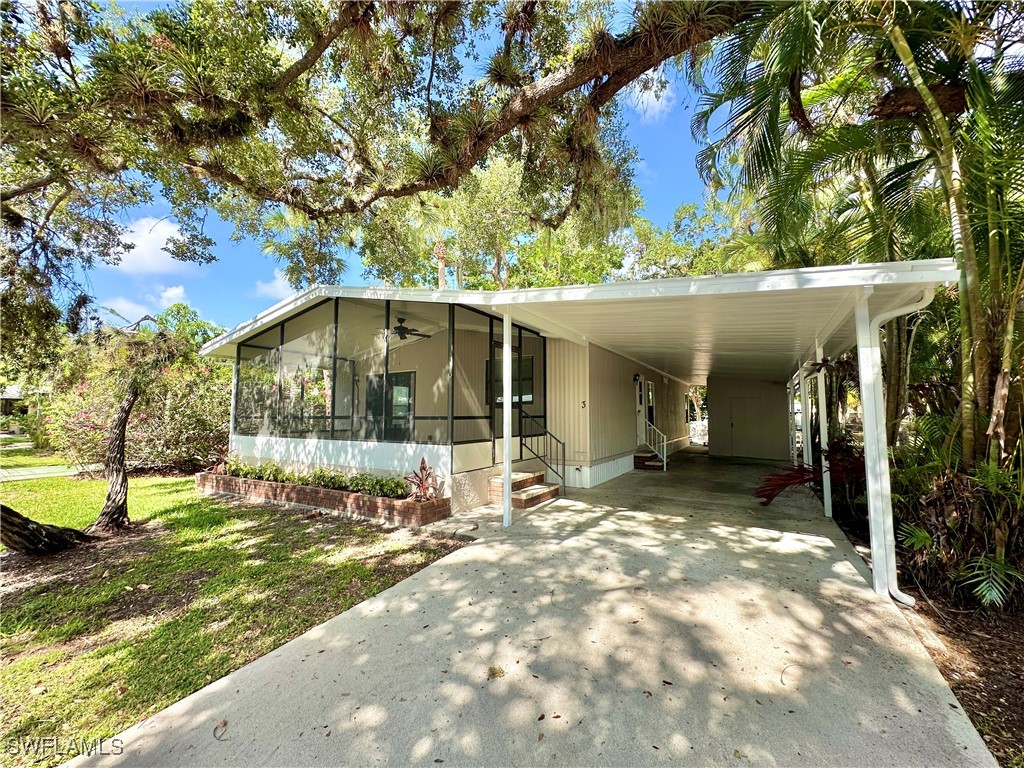1252 Henderson Creek Dr — photo