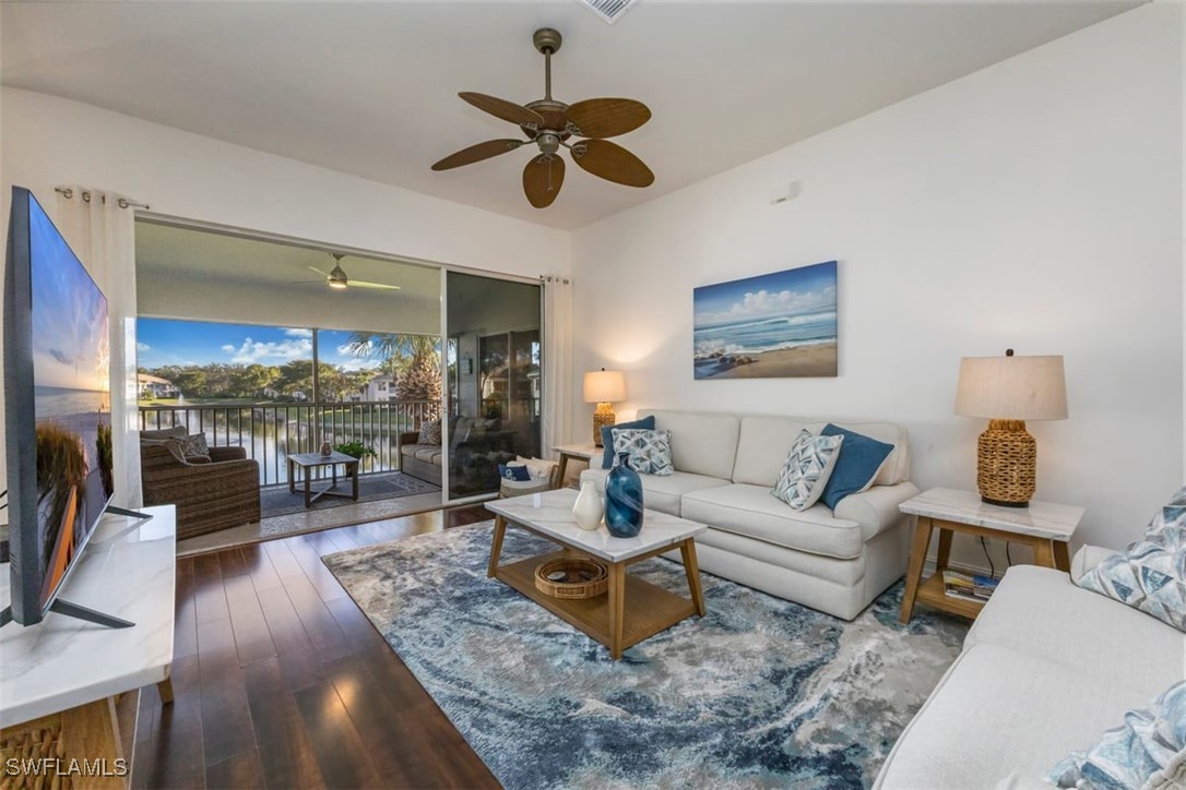 866 Carrick Bend Cir 201 — photo