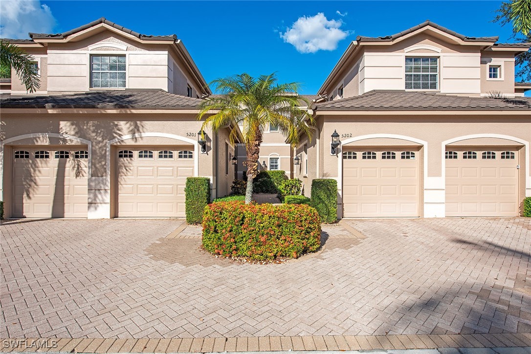 745 Regency Reserve Cir 5202 — photo