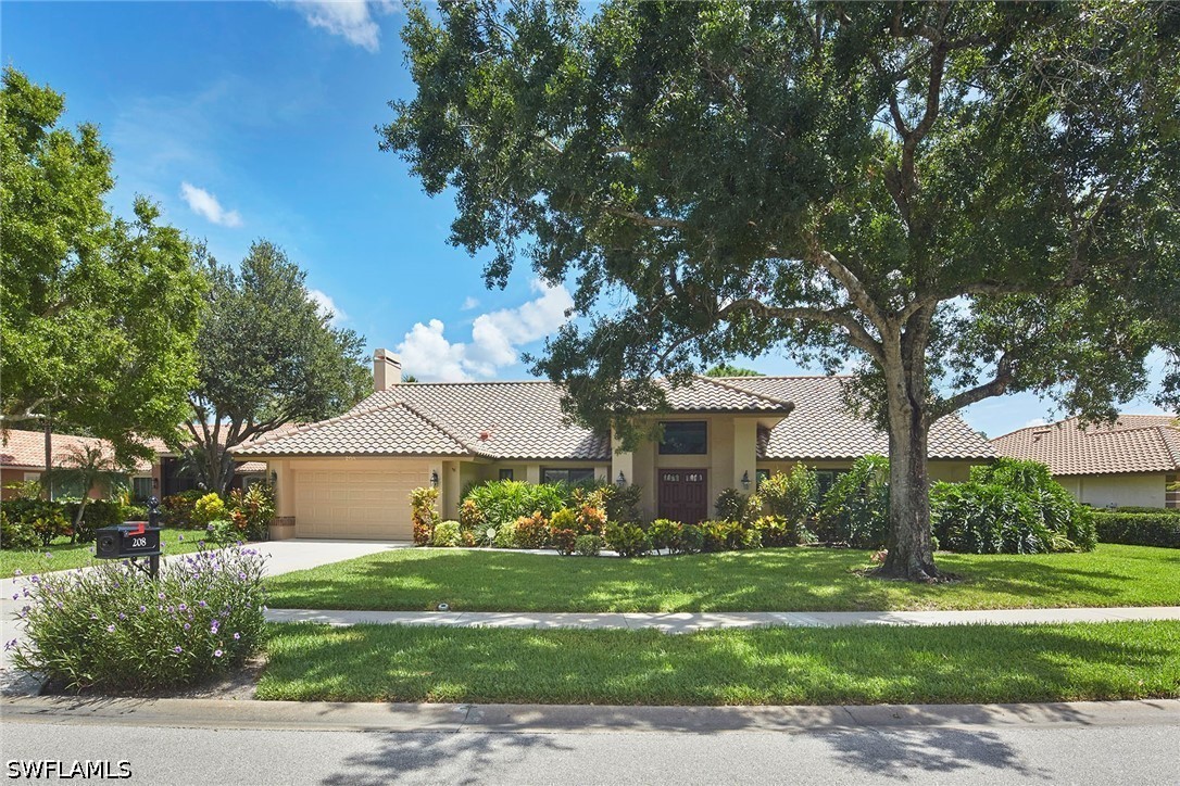 208 Silverado Dr — photo