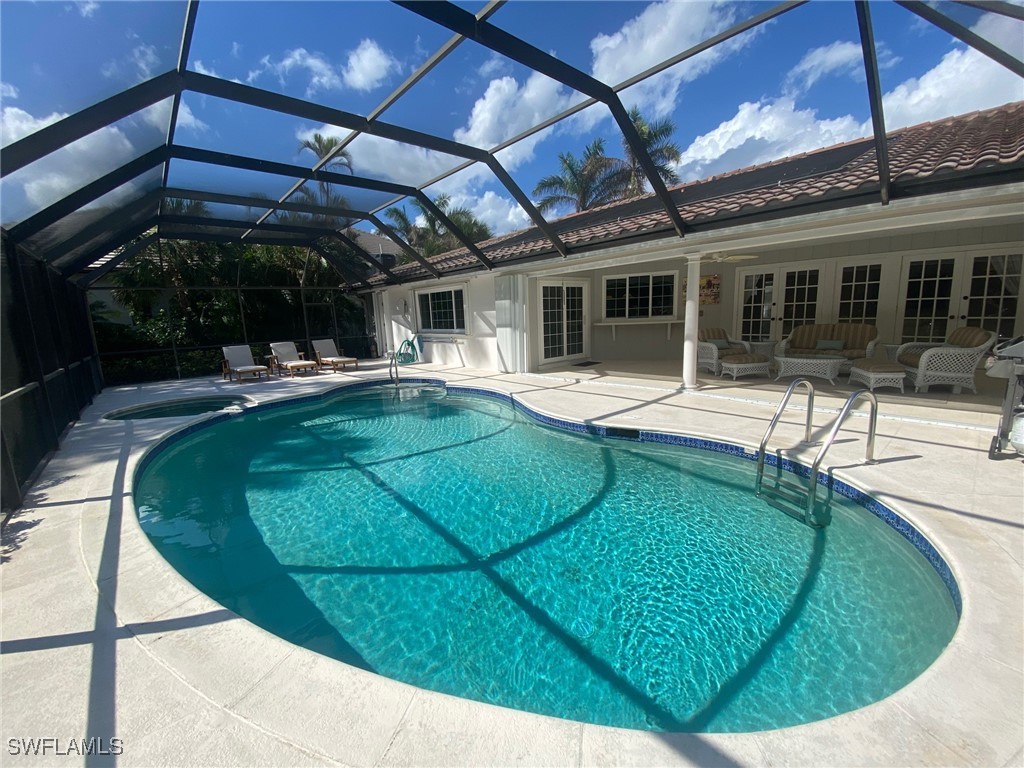 660 Regatta Road, Naples, FL 34102 — photo 2