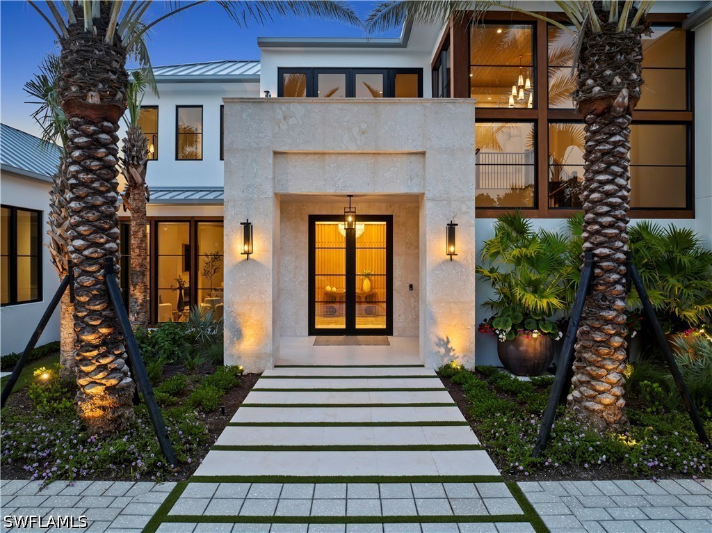 745 Pectin Road, Naples, FL 34102 — photo 2