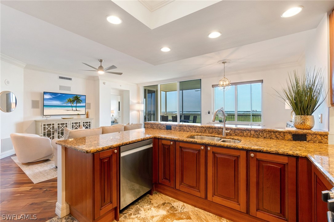 4761 West Bay Blvd 1105 — photo