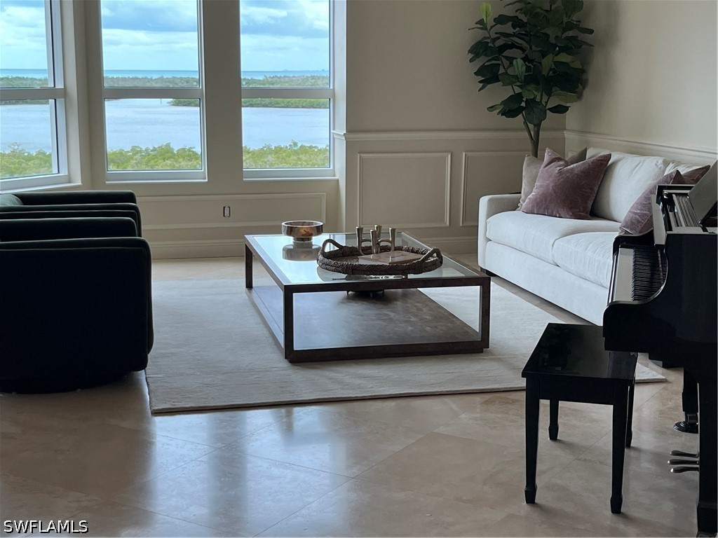285 Grande Way 701 — photo
