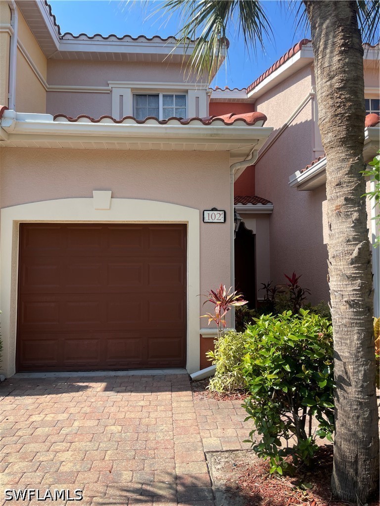 20321 Estero Gardens Cir 102 — photo