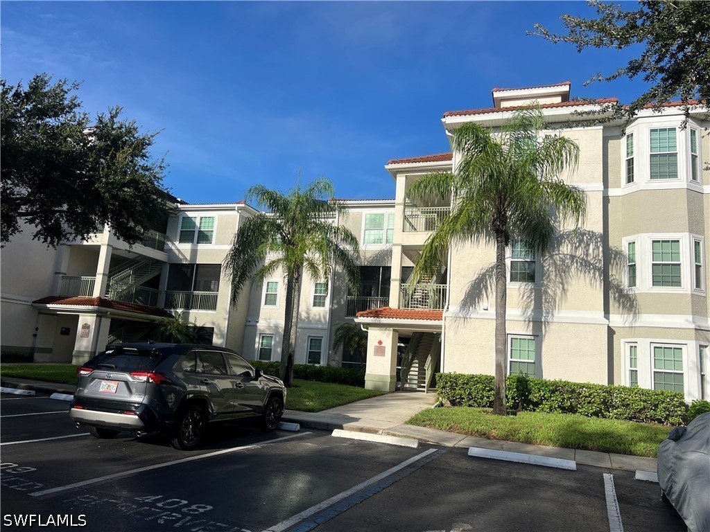 23500 Walden Center Dr 106 — photo