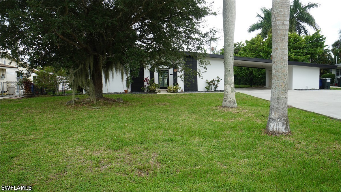 544 Bayside Dr — photo