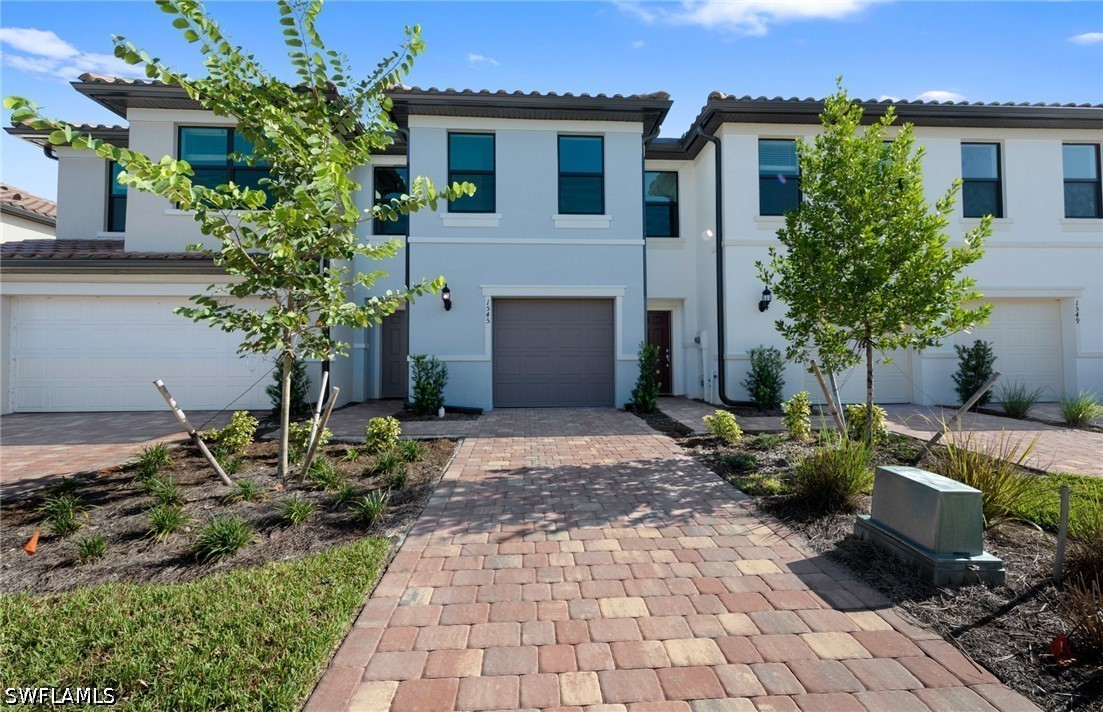 1552 Lake Jessup Cir — photo