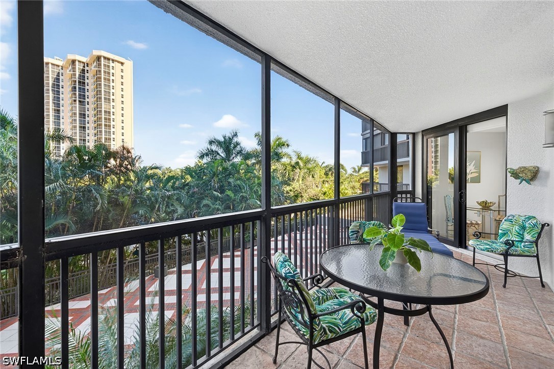 6075 Pelican Bay Blvd 204 — photo