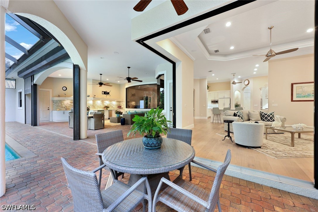 1725 Supreme Ct — photo