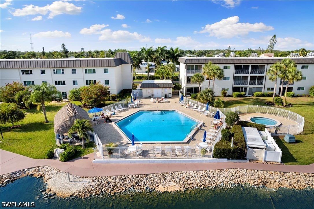 1008 Manatee Rd G103 — photo