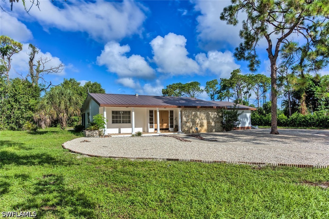 29 Caribbean Road, Naples, FL 34108 — photo 3