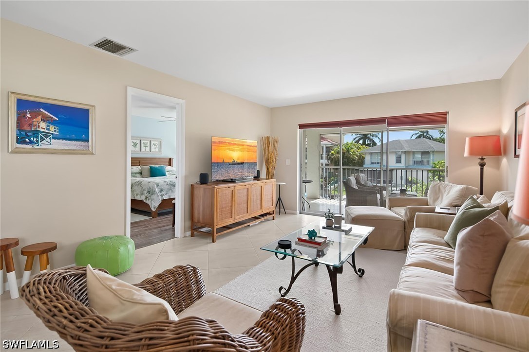 1435 Blue Point Ave 1435 — photo