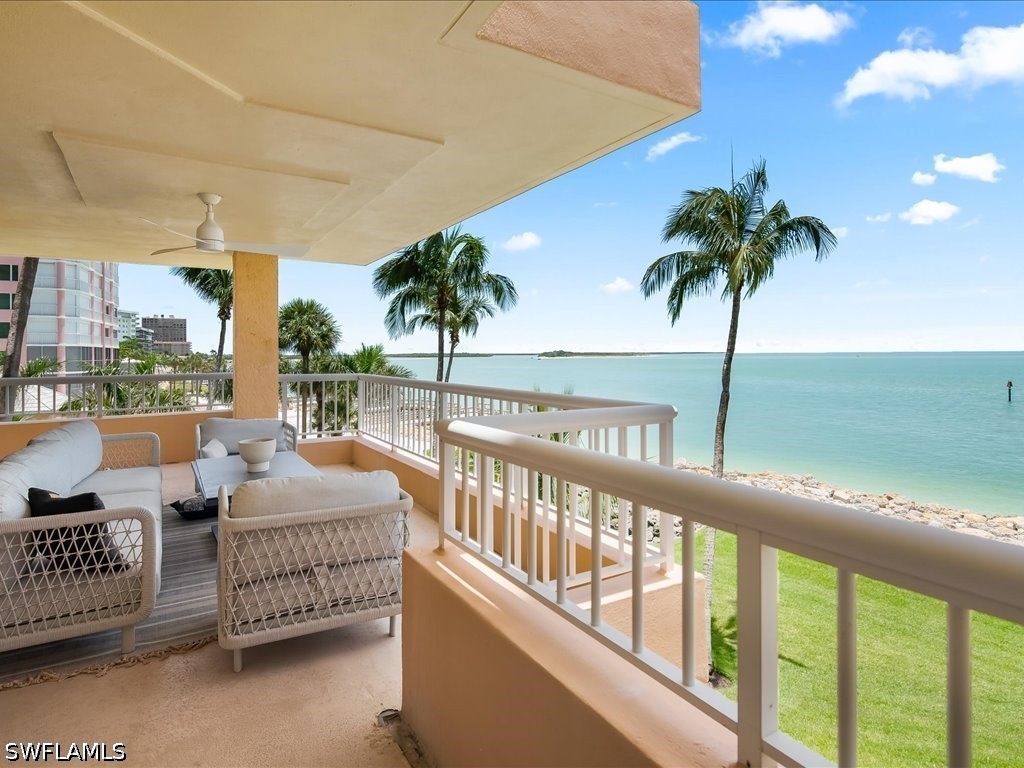 990 Cape Marco Dr 201 — photo