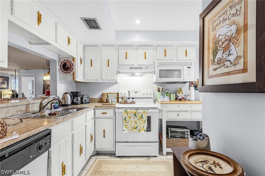 5579 Rattlesnake Hammock Road #B9, Naples, FL 34113 — photo 3