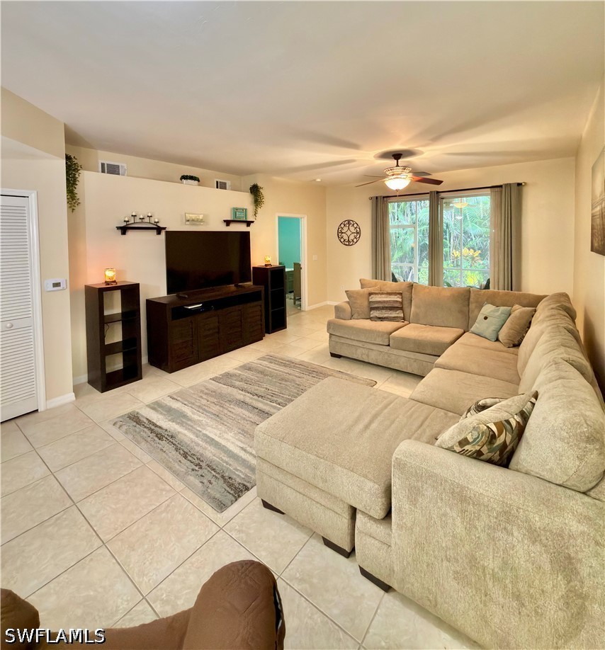 517 Robin Hood Cir 101 — photo