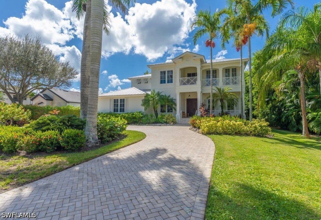 428 Rudder Road, Naples, FL 34102