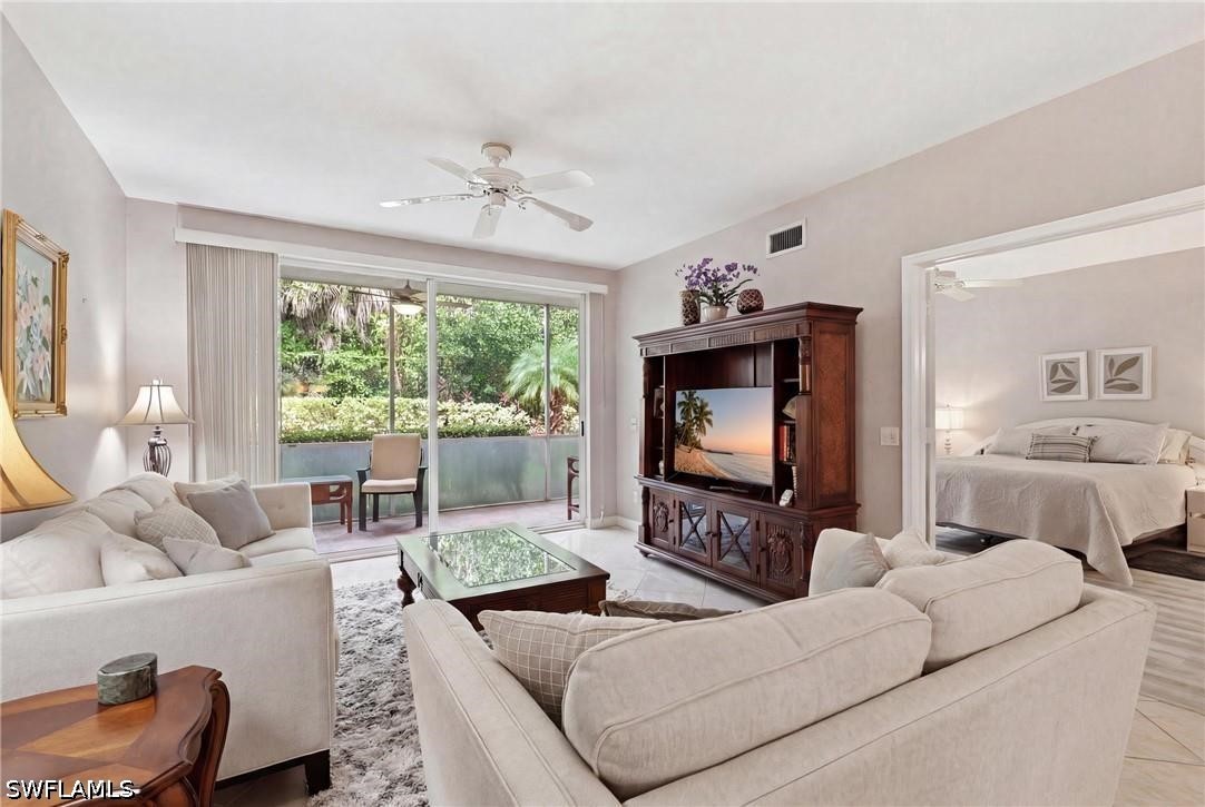 2245 Hidden Lake Dr 3 — photo