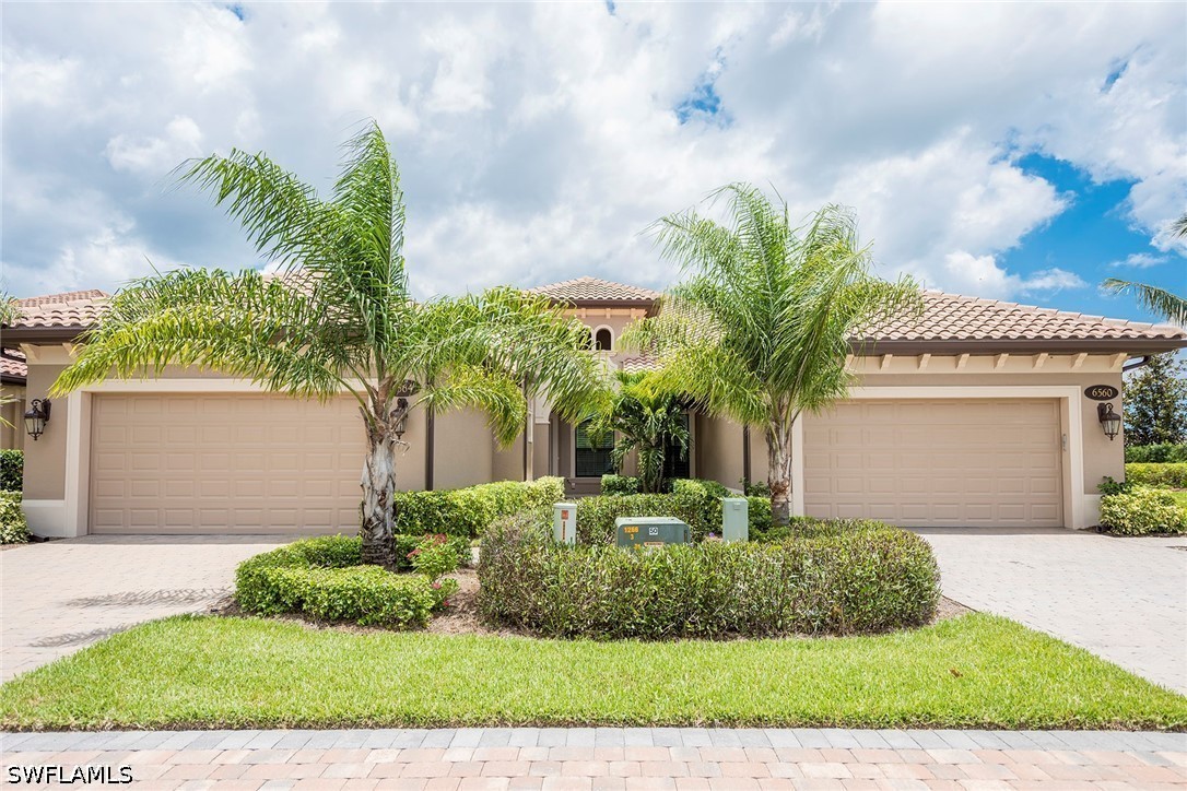 6560 Roma Way, Naples, FL 34113 — photo 2