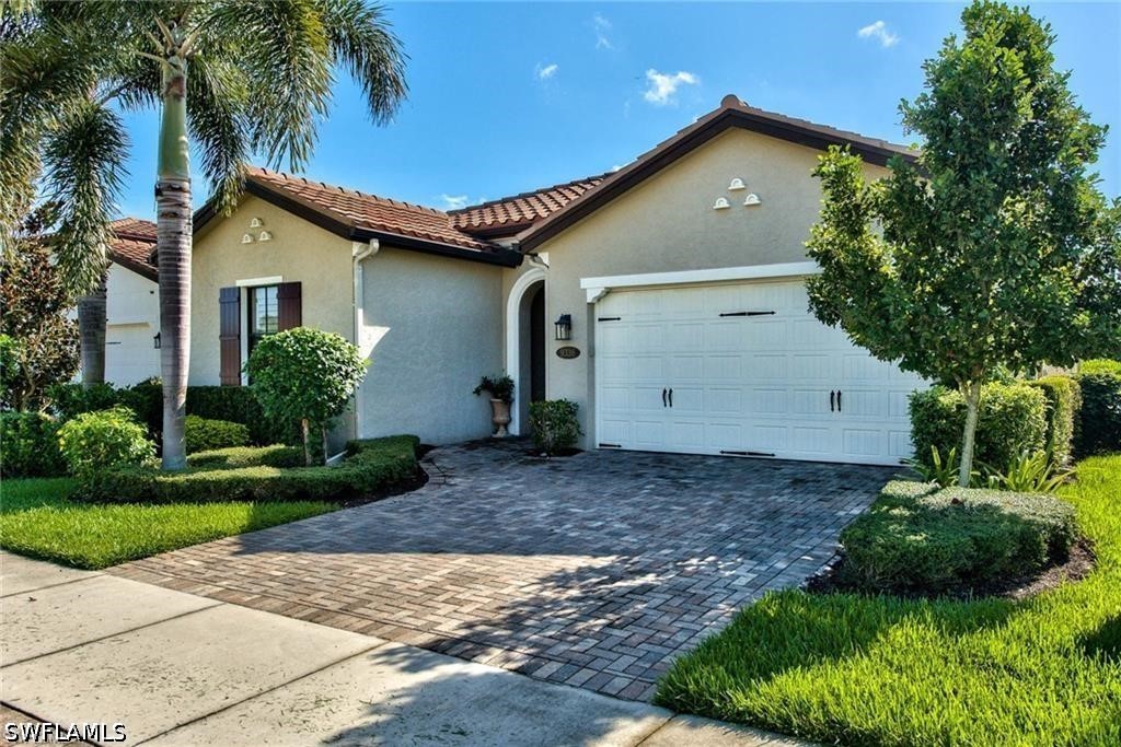 9336 Woodhurst Dr — photo