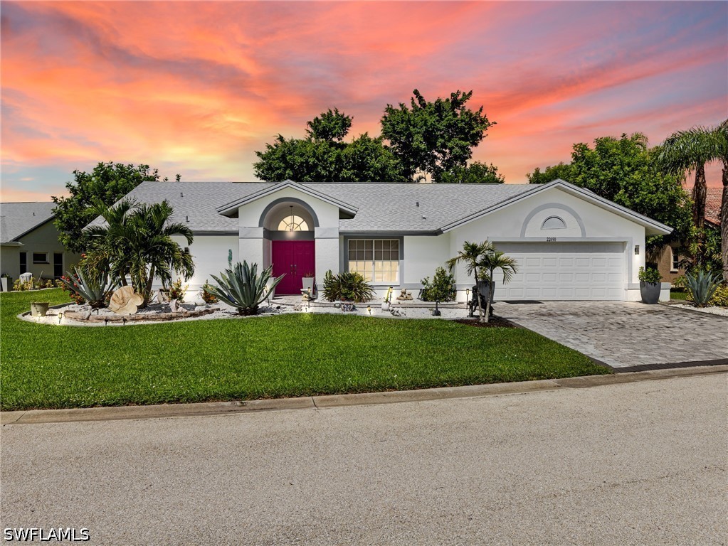 22690 Island Lakes Dr — photo