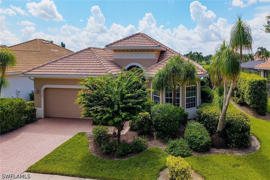 6718 Crowned Eagle Ln — photo
