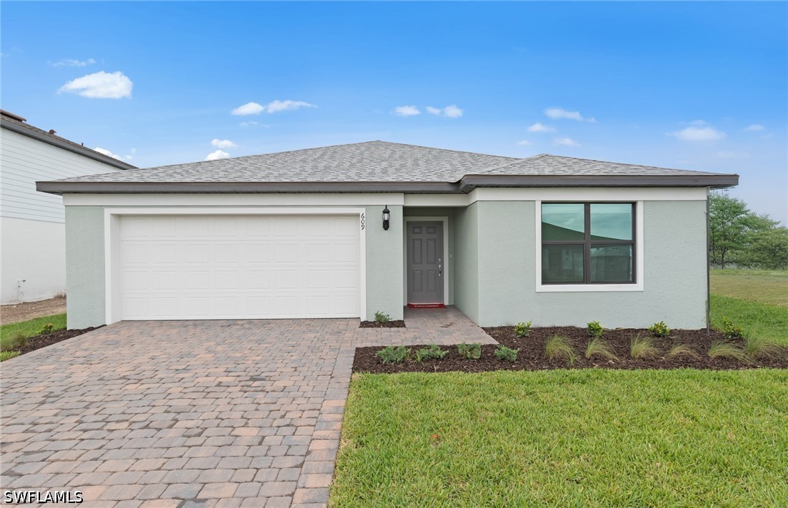 612 Oasis Lake Pl — photo