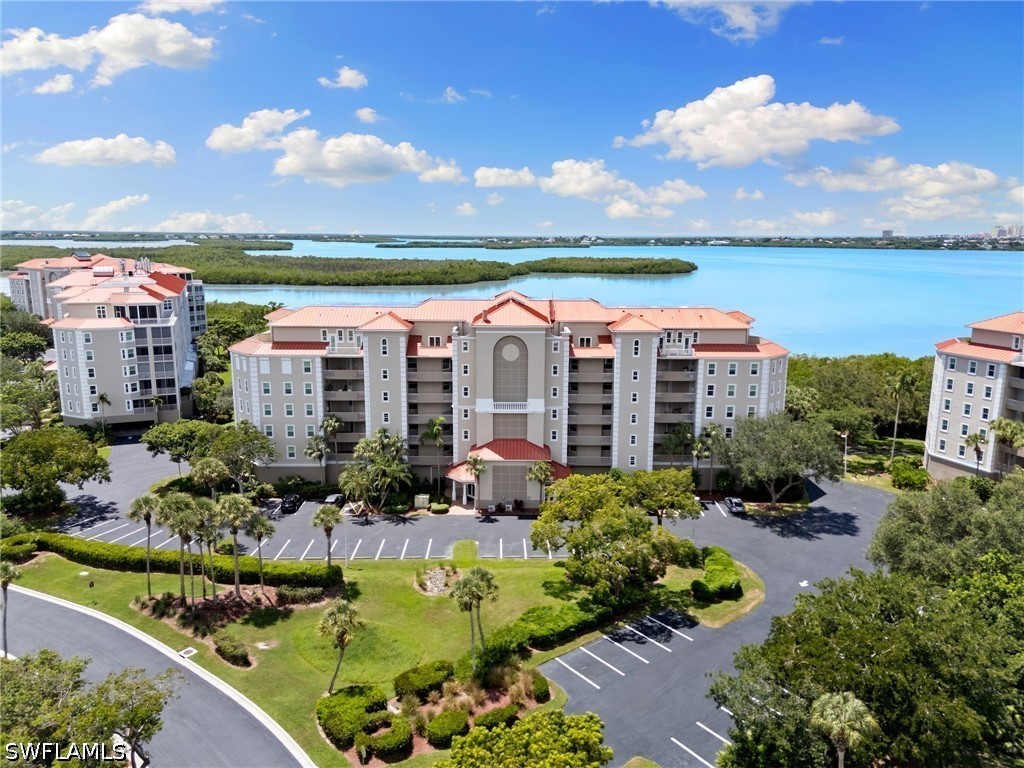 201 Vintage Bay Dr 2 — photo
