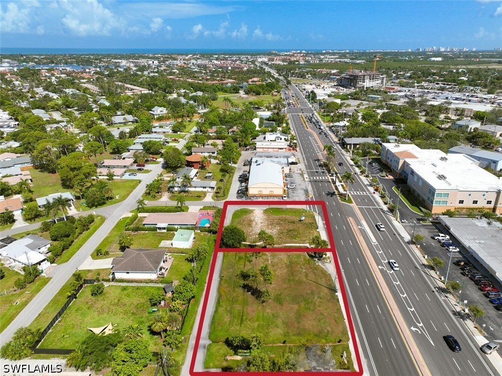 2364 & 2201 Tamiami Trl S — photo