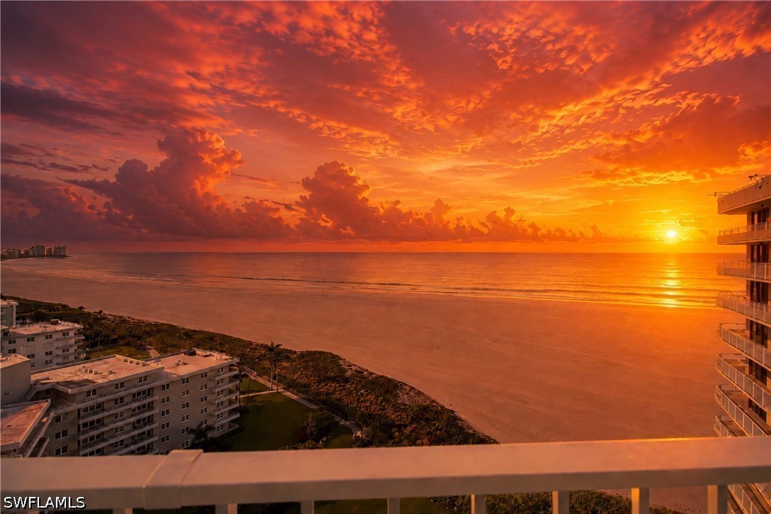 260 Seaview Ct 1805 — photo