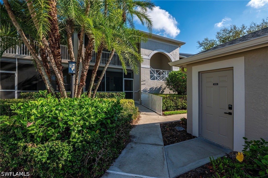 26931 Clarkston Dr 104 — photo