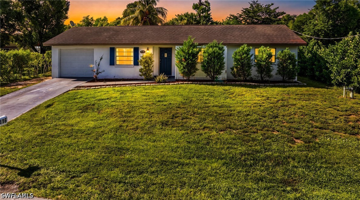 7416 Pine Dr — photo
