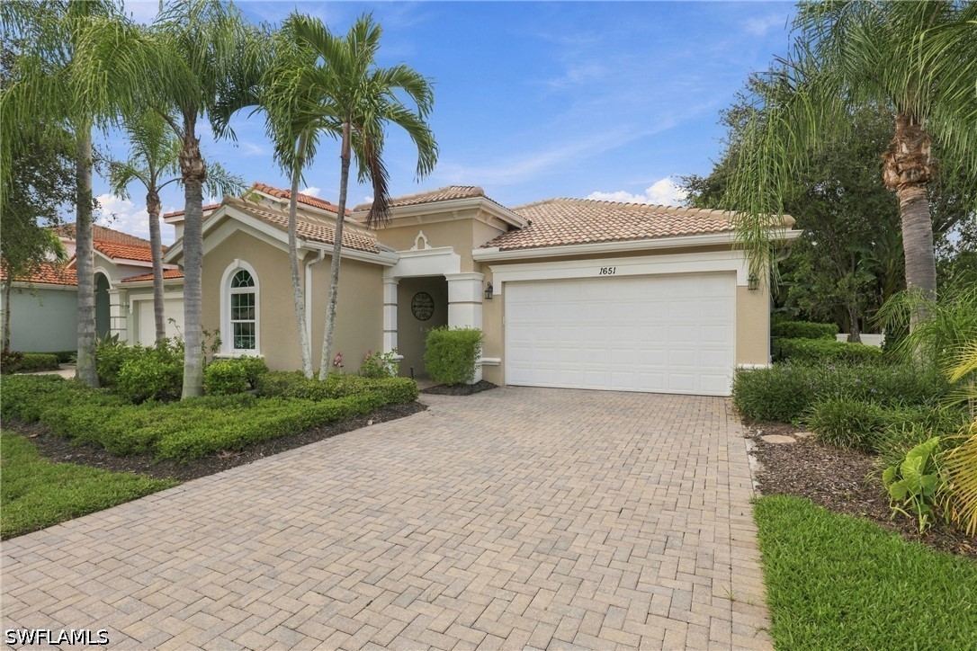 1651 Sanctuary Pointe Dr — photo