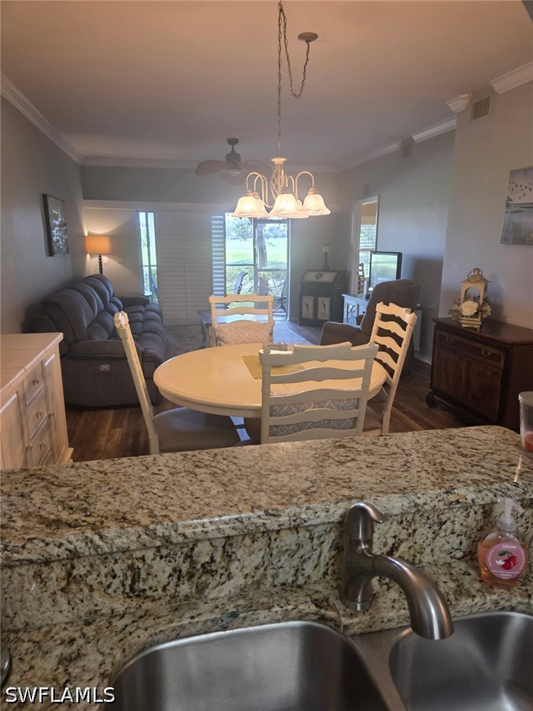 2280 Somerset Ridge Dr Unit 102 — photo