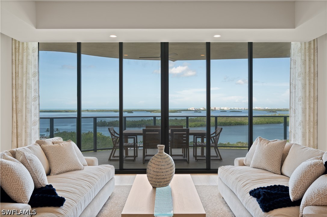 5100 Seagrass Blvd 905 — photo