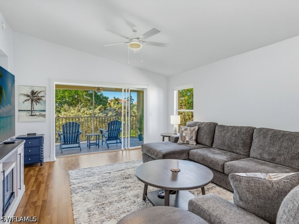 1378 Mainsail Dr 1721 — photo