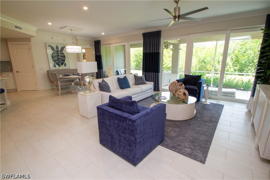 172 Indies Dr E 8-102 — photo