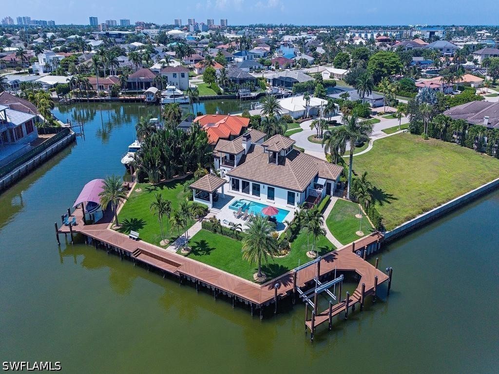 919 Sundrop Ct — photo