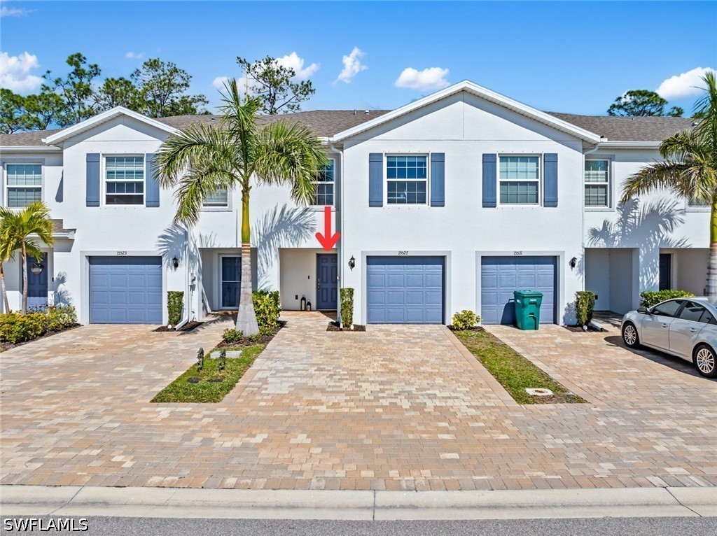 15527 Wildflower Cir — photo