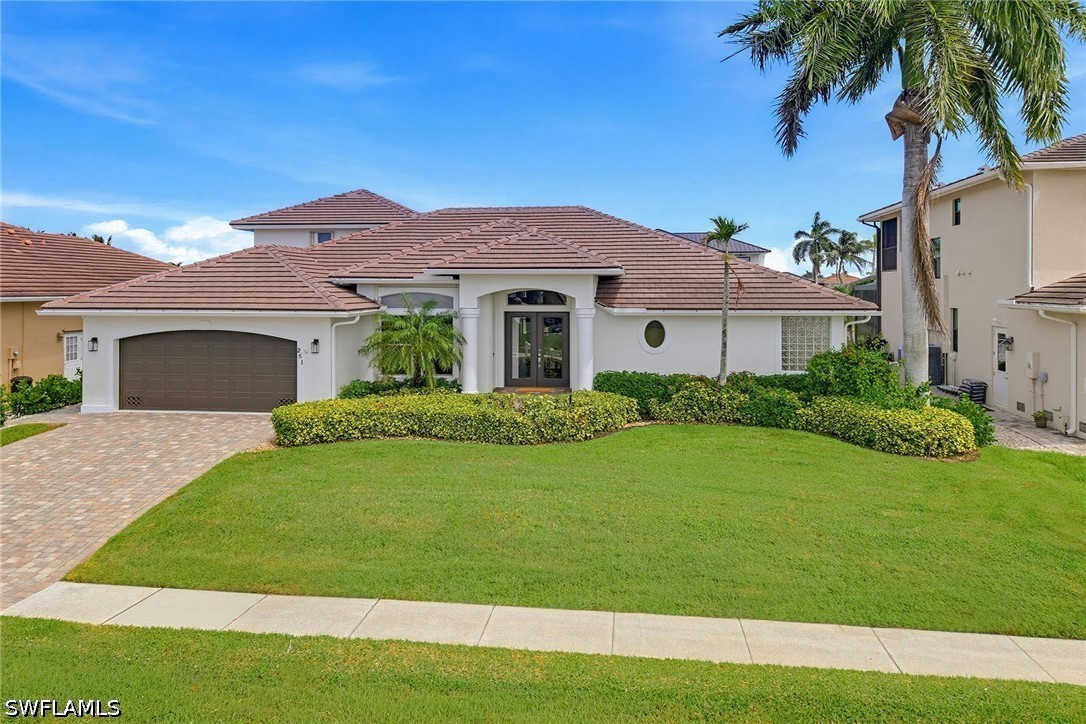 251 Seminole Ct — photo