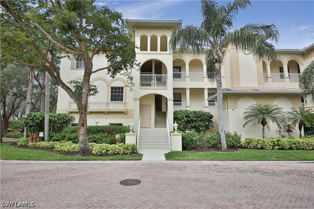 837 Sailaway Ln 202 — photo