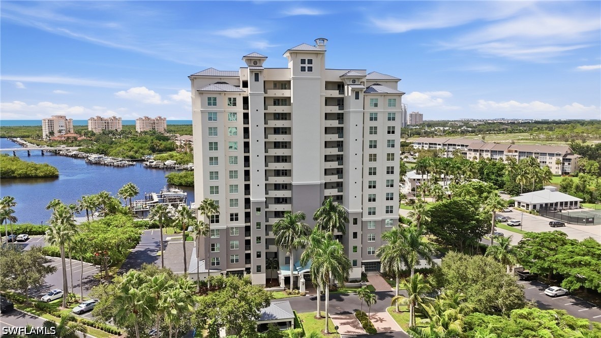 430 Cove Tower Dr 501 — photo