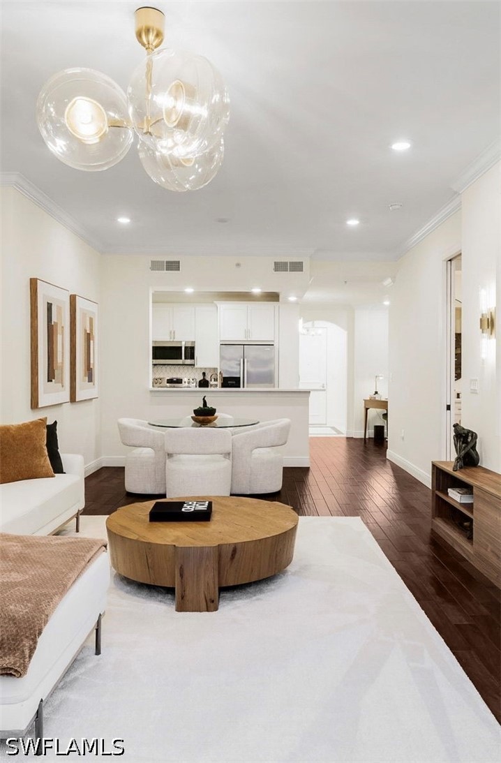 23161 Fashion Dr 7206 — photo